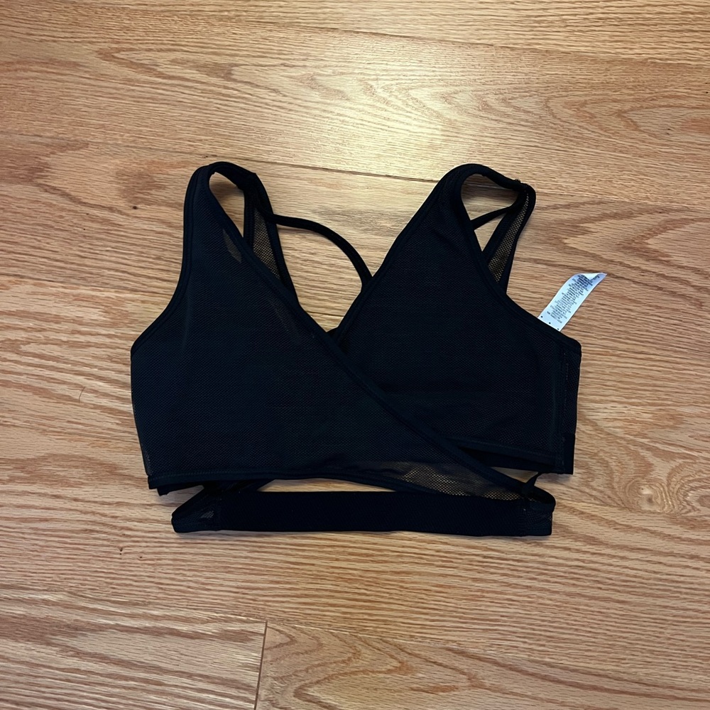 BLACK NIKE CROSSWRAP SPORTS BRA
